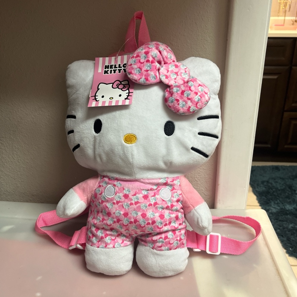 Sanrio Hello Kitty Pink Floral Plush Backpack